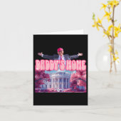 Home Funny Trump Daddys komt naar huis 2024 Kaart (Gele Bloem)
