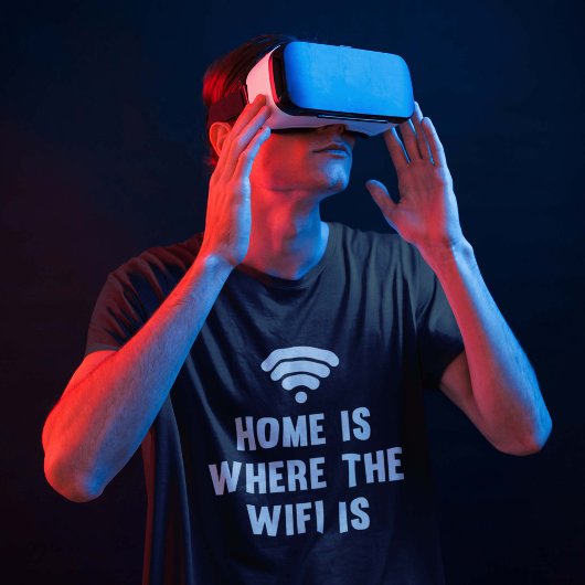 Home is waar de WiFi is T-shirt