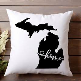 Home State Outline Heart Michigan Kussen