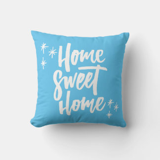 Home Sweet Home Blue met White Lettering Kussen