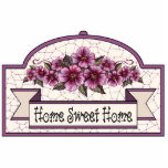 "Home Sweet Home" — Decoratief gebak 04 Staand Fotobeeldje<br><div class="desc">Ruby rozen op crème: Dit punt maakt deel uit van een groot collectie van mengeling & gelijke giften allen met de zelfde basisontwerpelementen. Het oorspronkelijke ontwerp was met de hand geschilderd en bevat ruby rozen op een crèmeachtergrond, maroon- en crèmecheques en strepen, en een roomkleurige kant op een roerachtergrond of...</div>