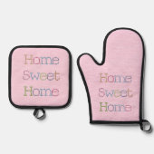 Home Sweet Home Faux Stitching op Roze Ovenwant & Pannenlap Set (Voorkant)