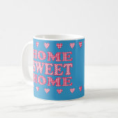 Home Sweet Home Mok: Red, White Polkas en Gingham Koffiemok (Voorkant links)