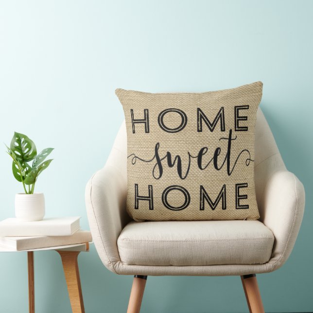 Home Sweet Home Rustic Burlap Typografie Kussen (Stoel)