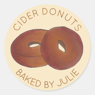 Homemade appel cider donuteert dubbelnoten die zij ronde sticker