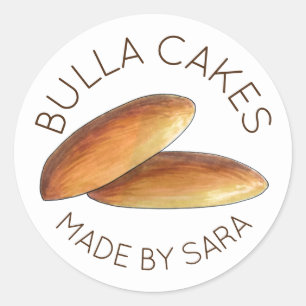 Homemade Bulla Cakes Jamaican Cake, gebrand door Ronde Sticker