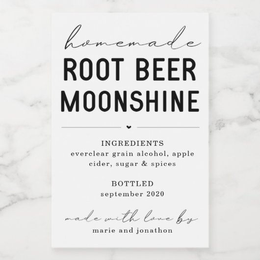 Homemade Root Beer Moonshine Label personaliseren Wijn Etiket (Enkel label)