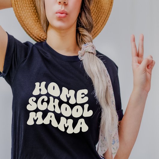 HomeSchool Mama Retro aangepaste tekstkleuren T-shirt
