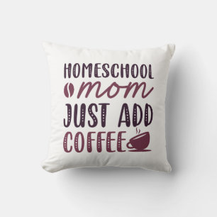 Homeschool mama voegt koffie toe kussen