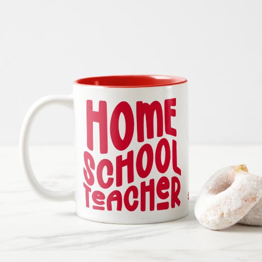 Homeschool Teacher | Red Typography Design Tweekleurige Koffiemok (Met donut)