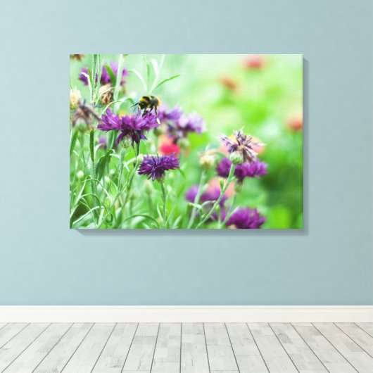 Hommels en bloemen canvas afdruk (Insitu (Houten vloer))