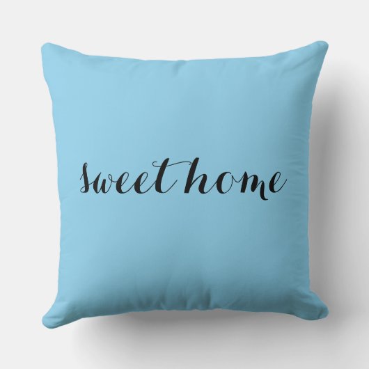 Homonogram babyblauwe kleur kussen (Achterkant)