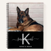 Hond aangepaste foto zwart wit monogram notitieboek (Voorkant)