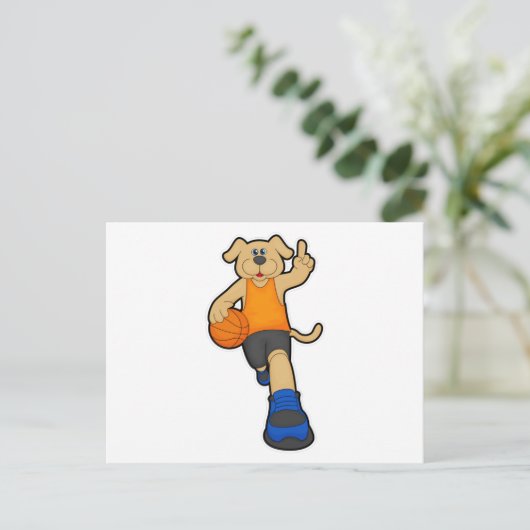 Hond als basketballer met basketbal briefkaart (Staand voorkant)