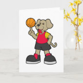 Hond als basketballer met basketbal kaart (Gele Bloem)