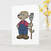 Hond als boer met hark en hoed kaart (Gele Bloem)