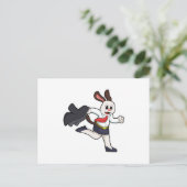 Hond als secretaresse met rok briefkaart (Staand voorkant)