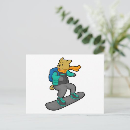 Hond als snowboarder met snowboard en rugzak briefkaart (Staand voorkant)