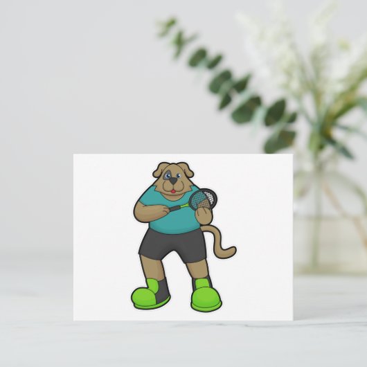 Hond als tennisspeler met tennisracket briefkaart (Staand voorkant)