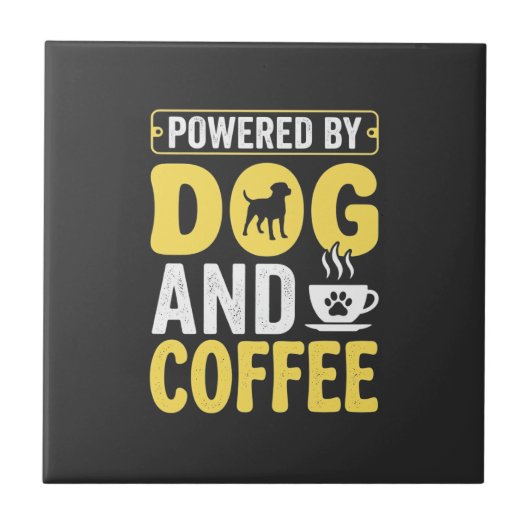 Hond Coffeeliefhebber Aangedreven Door Design Tegeltje (Voorkant)