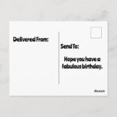 Hond die op taart staat met een 'happy birthday' b briefkaart (Achterkant)