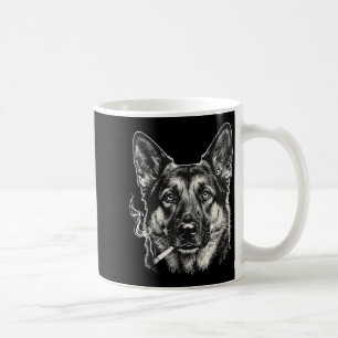Hond die sigaret rookt, grappige Duitse herder mem Koffiemok