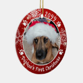 Hond Eerste Kerstmis Sneeuwvlokken 2 Foto Rood Keramisch Ornament (Rechts)