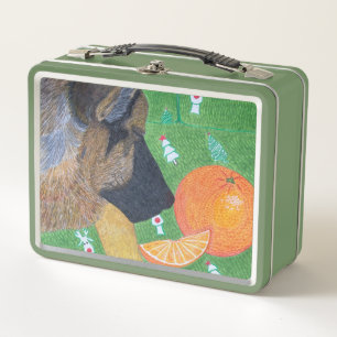 Hond en oranje metalen lunchbox