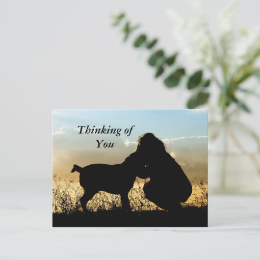 Hond en Vrouw Zonsondergang Silhouet Briefkaart (Staand voorkant)