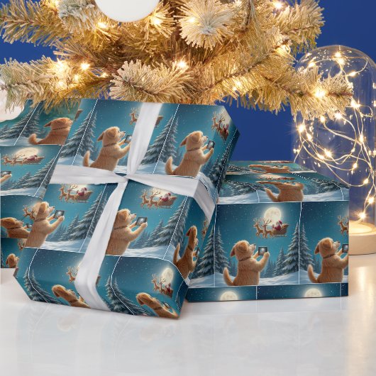 Hond fotografeert Kerstman in slee Cadeaupapier (Feestdagen)