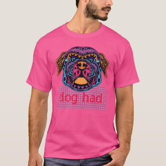 Hond had grappige retro t-shirt