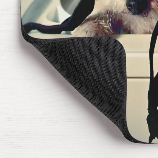 Hond helpt bij het wassen muismat (Hoek)