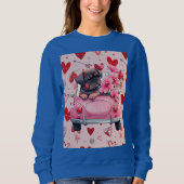 Hond in een auto met hart trui (Voorkant)