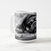 Hond in slaapstand geactiveerd koffiemok (Voorkant links)