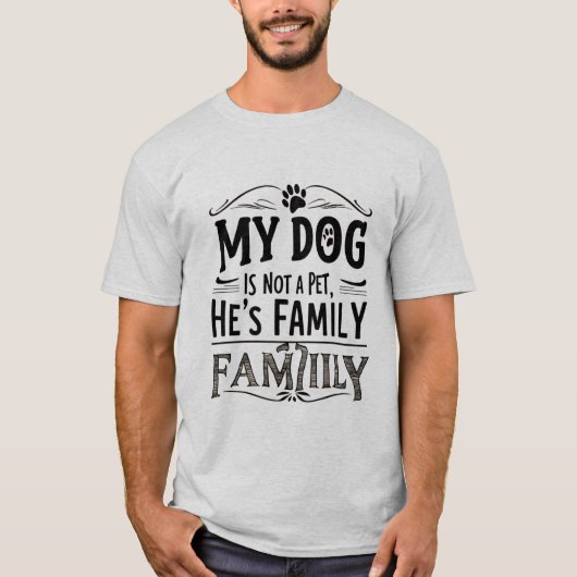 Hond is familie t-shirt (Voorkant)