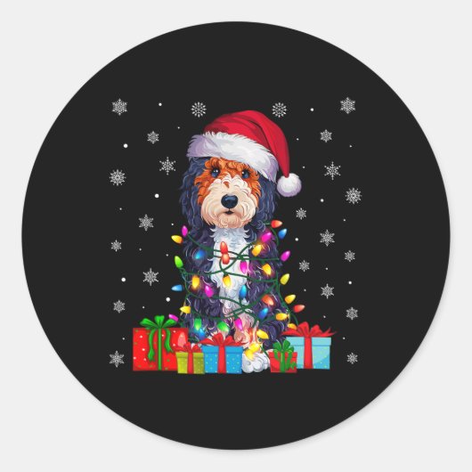 Hond Lelijke Kerstverlichting Santa Hat Bernedoodl Ronde Sticker (Voorkant)
