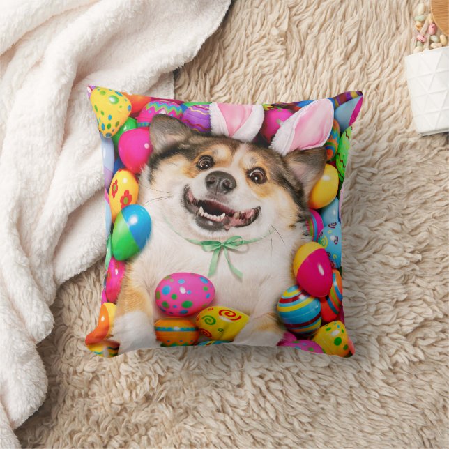 Hond ligt op paaseieren kussen (Deken)
