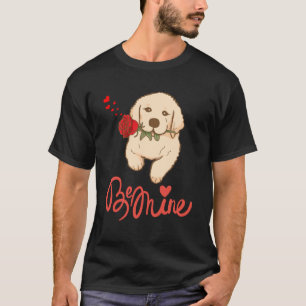 Hond met een roos. Wees van mij T-shirt