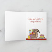 Hond met taart en cadeaus Verjaardag Kaart (Binnen)