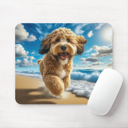 Hond op het strand mousepad muismat (Met muis)