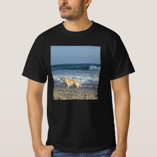 Hond Op Het Strand T-shirt (Voorkant)