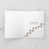 hond poot in de hand van het man voor verjaardag kaart (Binnen)