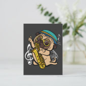 Hond Pukkel Speelt Saxofoon Muzikant Briefkaart (Staand voorkant)