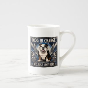 Hond rent huis, Baas hond, In charge! Bulldog. Porselein Kop