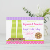 Hond Slippers Pyjama's & Pannenkoeken Verjaardagsf Kaart (Staand voorkant)
