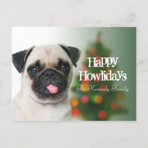 Hond tegen kerstboom zetten met bokeh feestdagenkaart