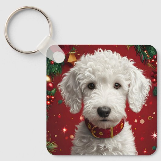 Hond Tussen Kerstversiering Sleutelhanger (Voorkant)