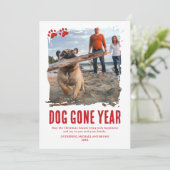Hond Verdwenen Jaar Rode Foto Kerstmis Feestdagenkaart (Staand voorkant)