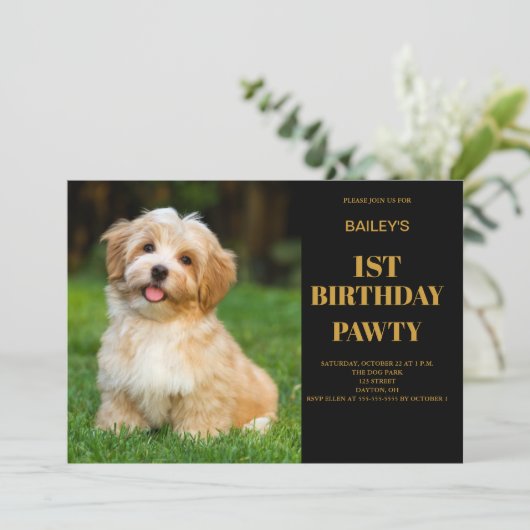 Hond Verjaardag Pawty Foto Uitnodiging (Staand voorkant)