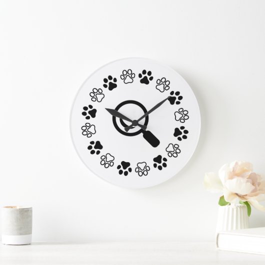 Hond, vind gezwollen grote klok (Huis)